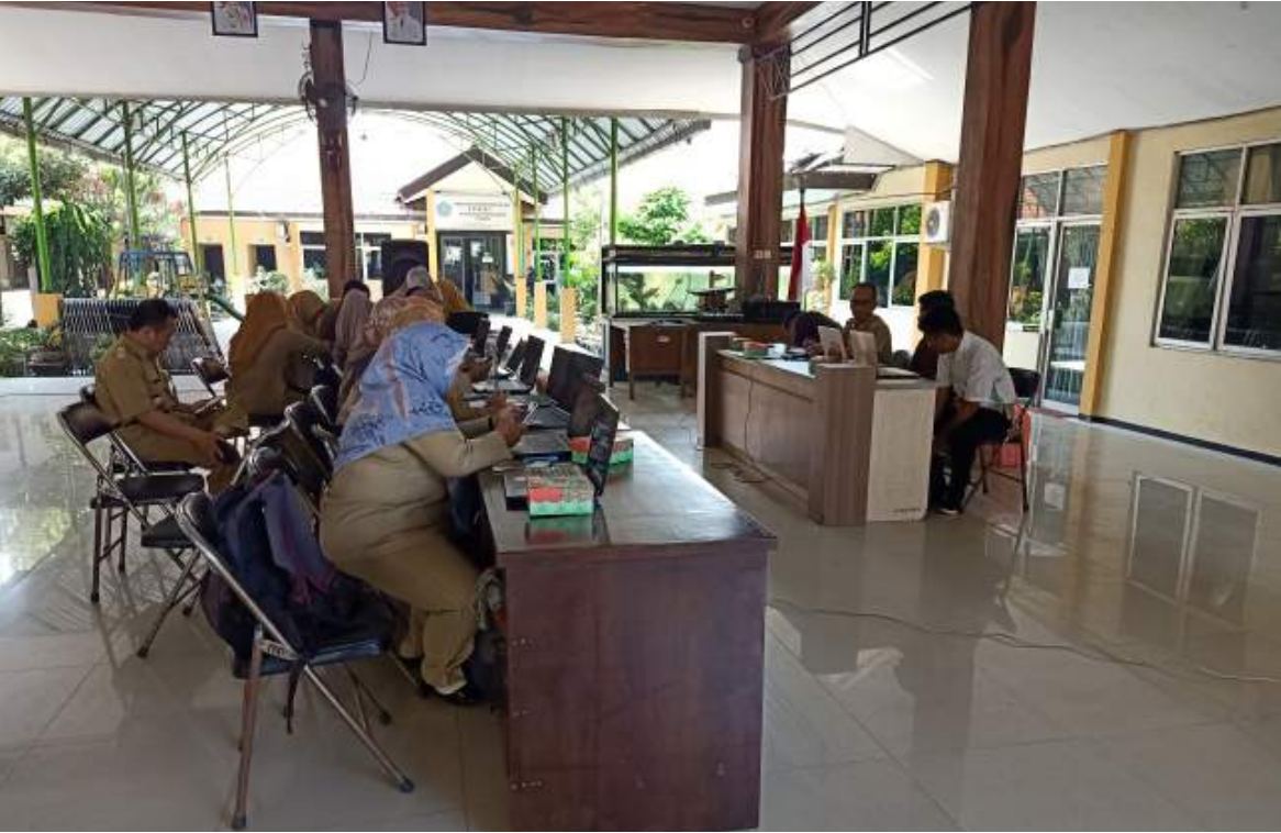 Galeri lapangan Bitniaga 1
