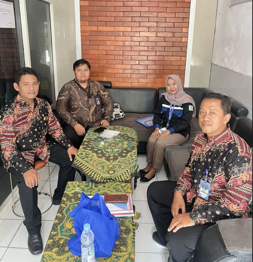 Galeri lapangan Bitniaga 6